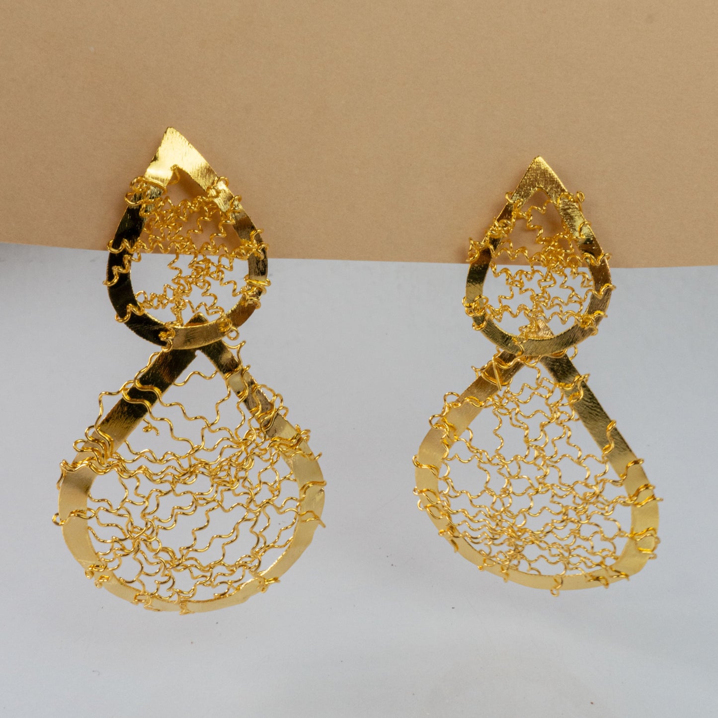 Aretes Dorados Hoja