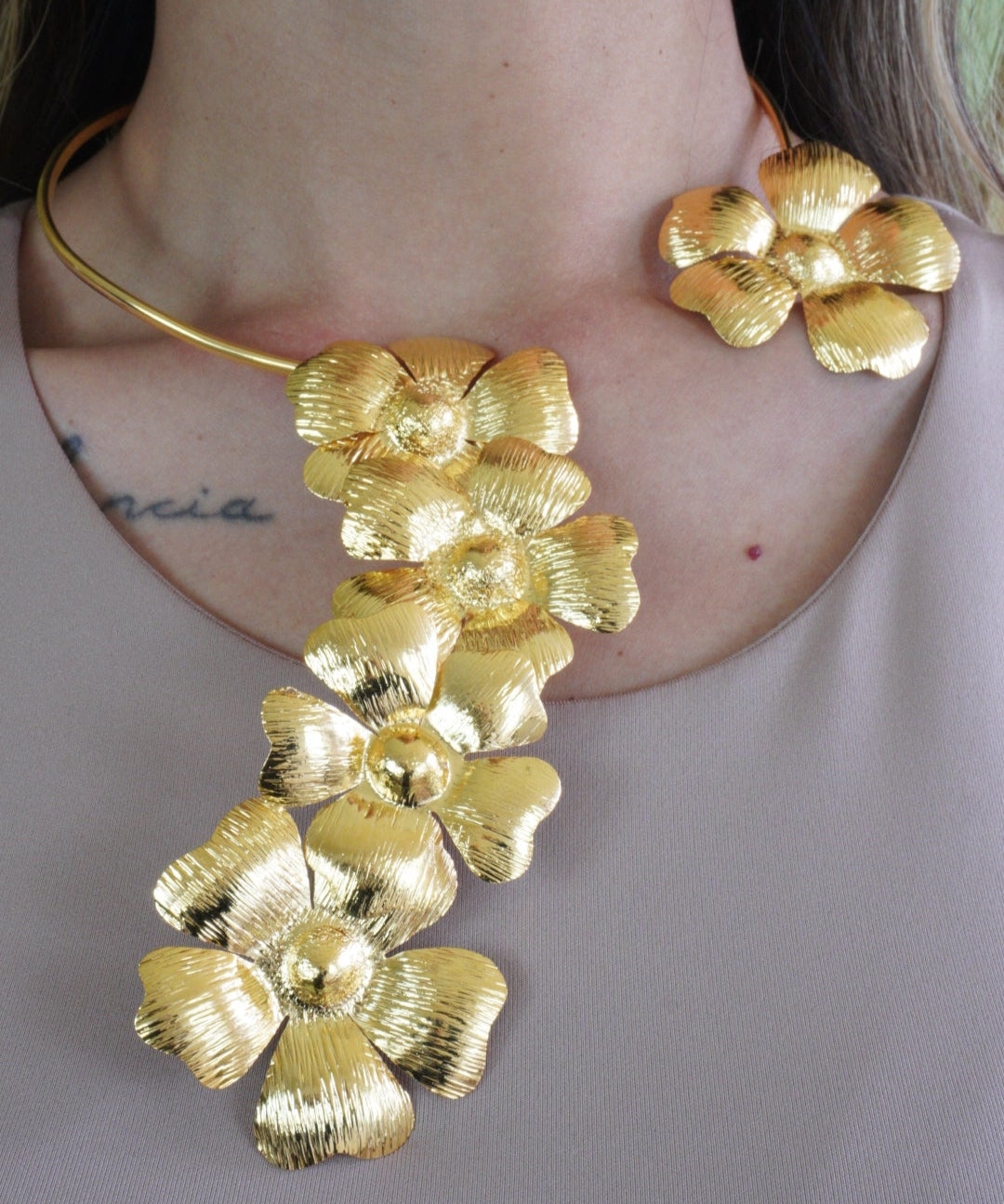 Flower set - necklace and earrings