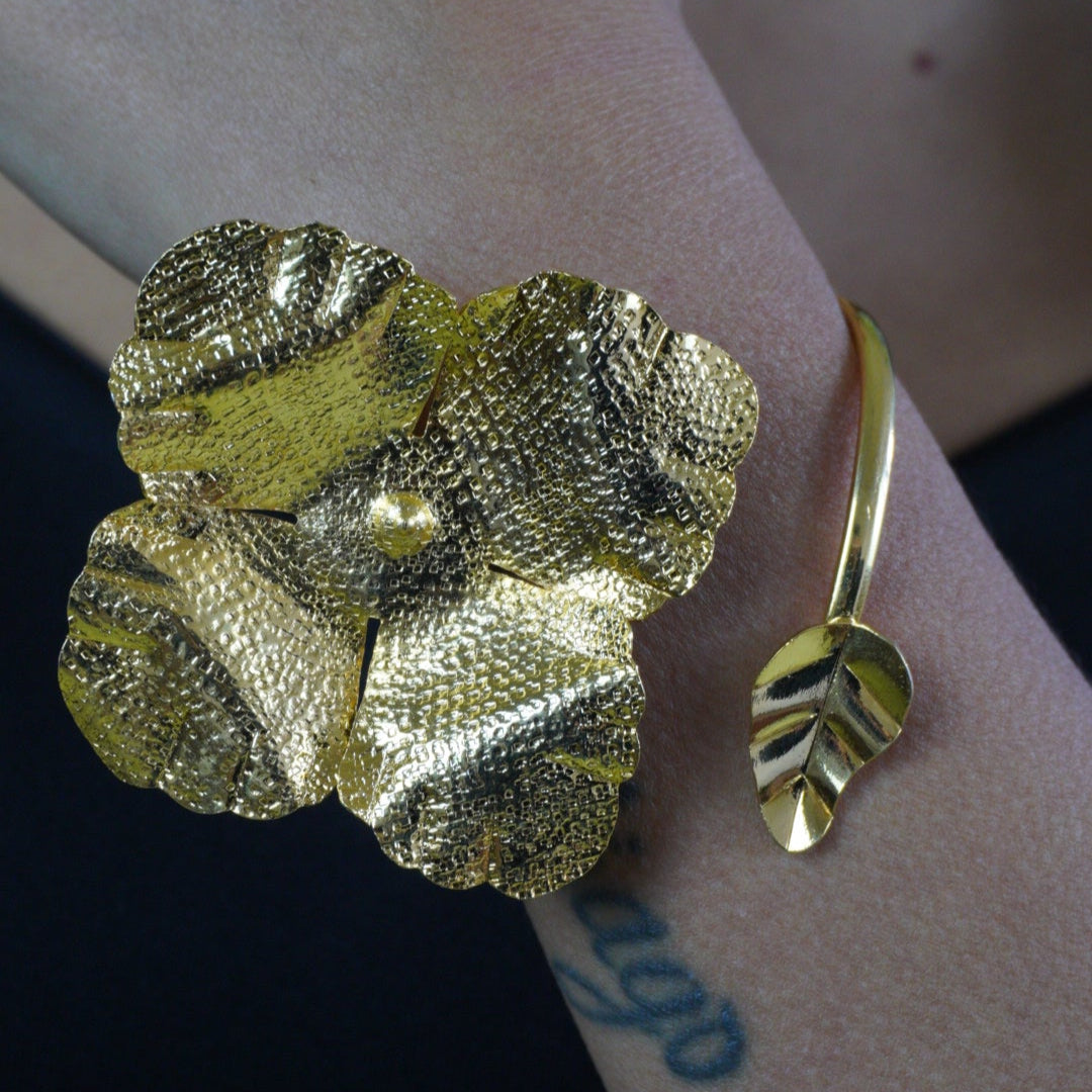 Flower Handle