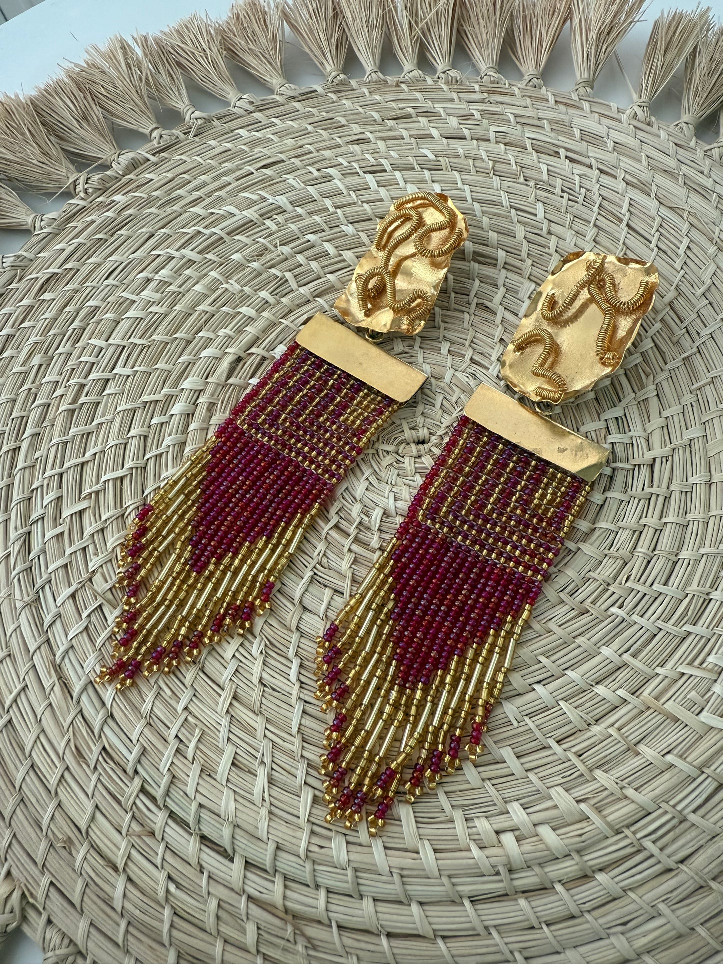 Triangular gold earrings