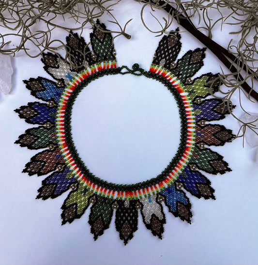 Spikes necklace