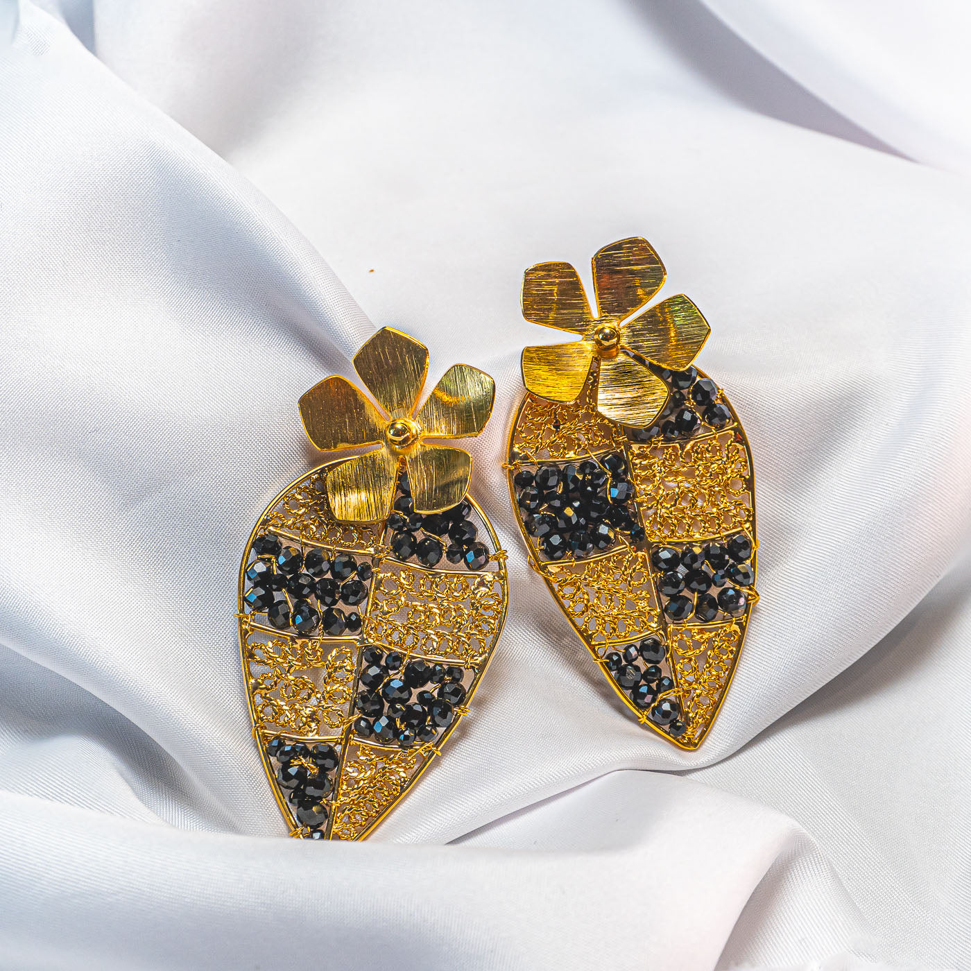 Earrings Elevate