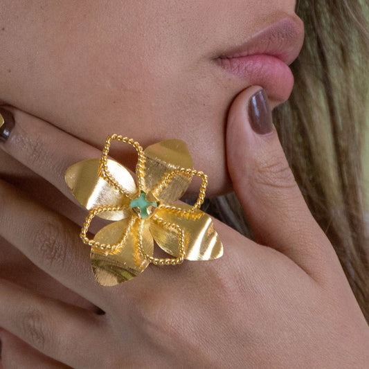 Double flower ring.