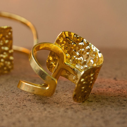 Ring Nora