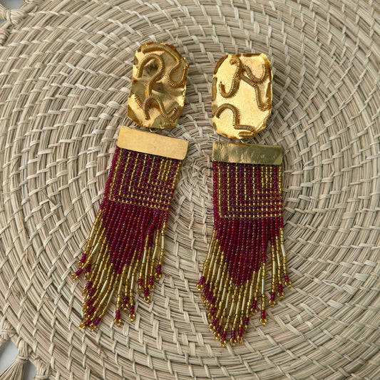 Triangular gold earrings